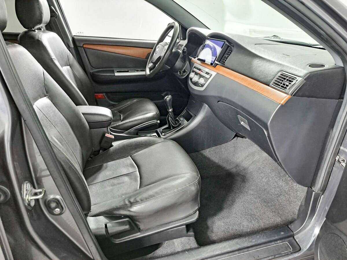 Б/У Лифан Солано 2014 года. Фото: #10