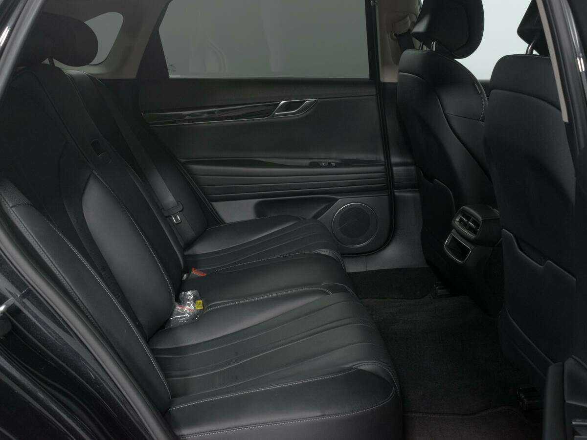 Б/У Генезис Г80 2022 года. Фото: #13