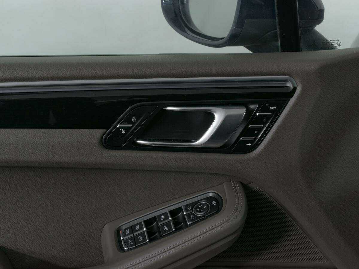 Б/У Порш Макан 2014 года. Фото: #18