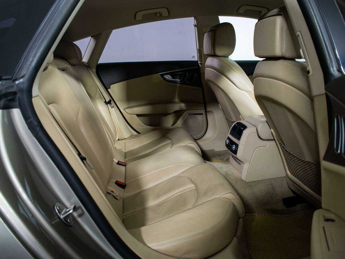 Б/У Ауди А7 2013 года. Фото: #9