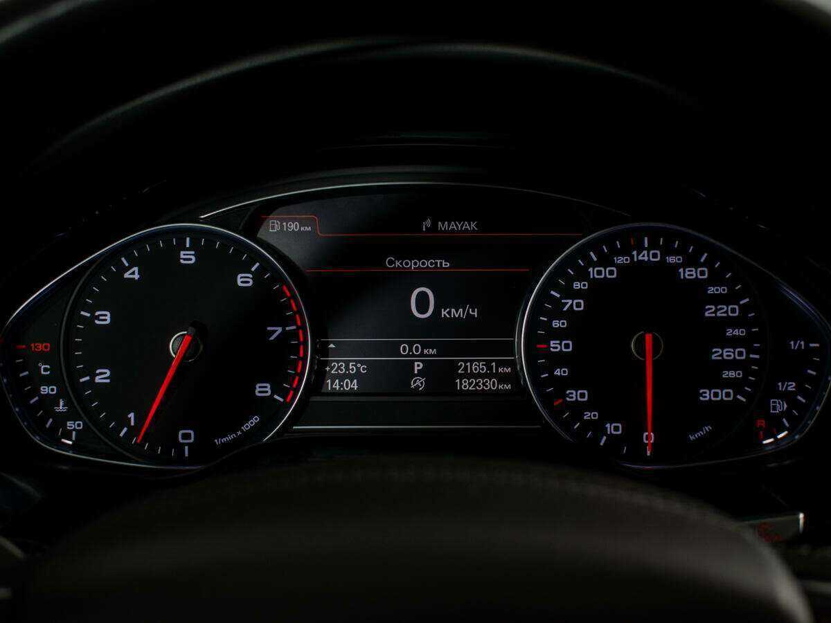 Б/У Ауди А8 2016 года. Фото: #9