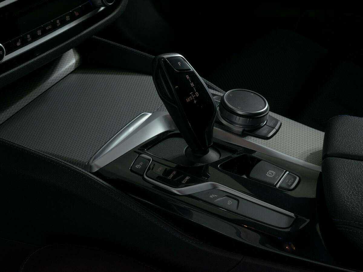 Б/У БМВ 5 серии 2020 года. Фото: #12