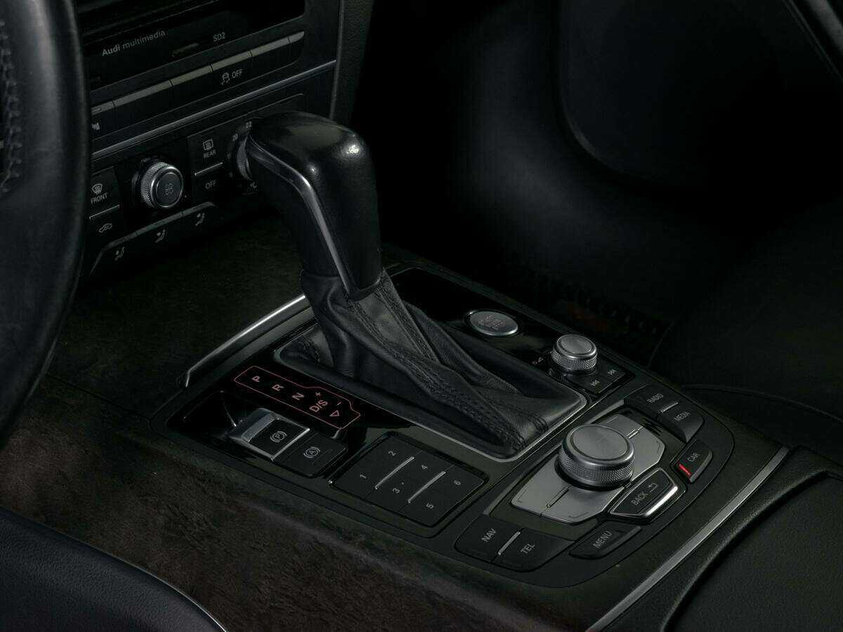 Б/У Ауди А6 2017 года. Фото: #14