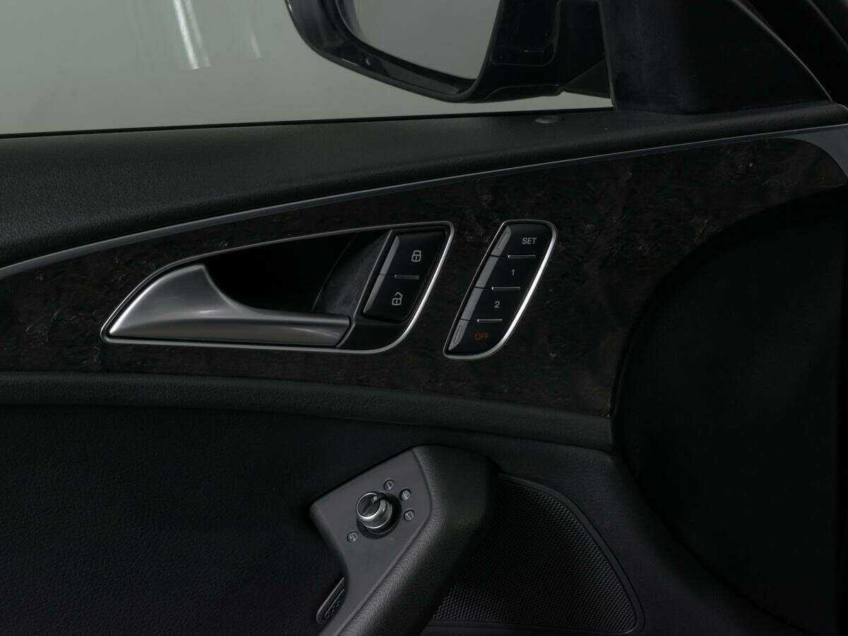 Б/У Ауди А6 2017 года. Фото: #16