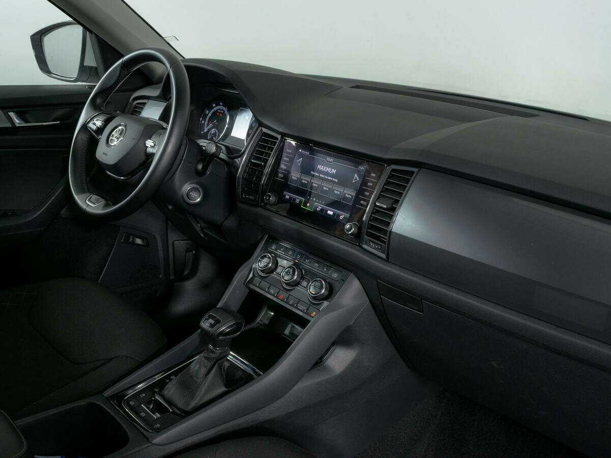 Б/У Шкода Кодиак 2020 года. Фото: #8