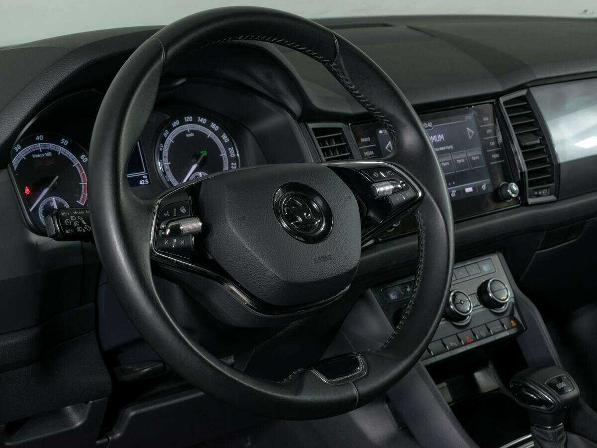 Б/У Шкода Кодиак 2020 года. Фото: #13