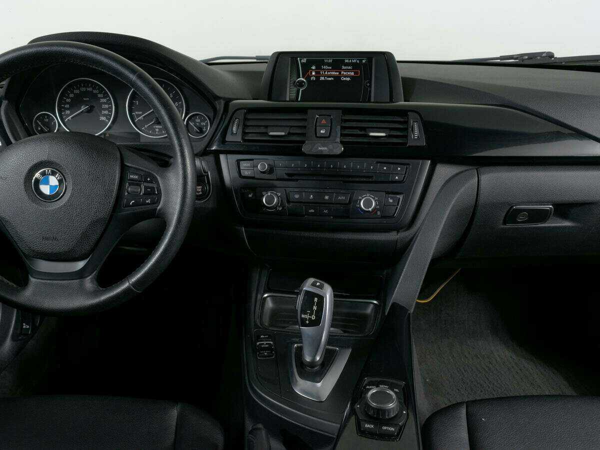 Б/У БМВ 3 серии 2014 года. Фото: #9