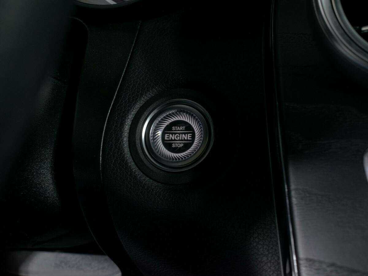 Б/У Мерседес-Бенц ГЛЦ 2021 года. Фото: #13