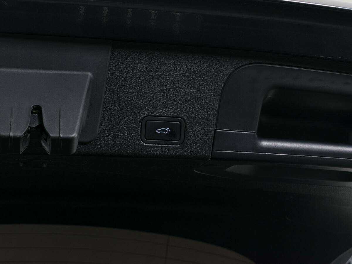 Б/У Джили Тугелла 2022 года. Фото: #5