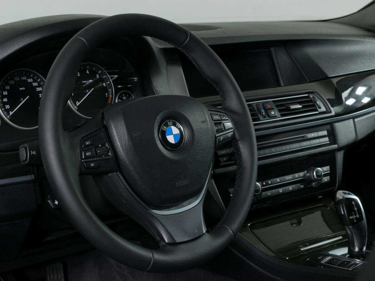 Б/У БМВ 5 серии 2011 года. Фото: #13