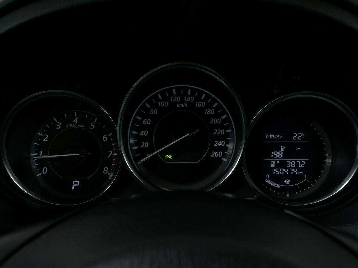 Б/У Мазда 6 2014 года. Фото: #13