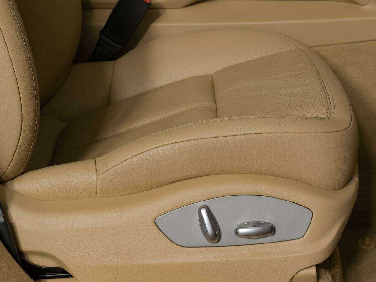 Б/У Порш Кайен 2012 года. Фото: #12