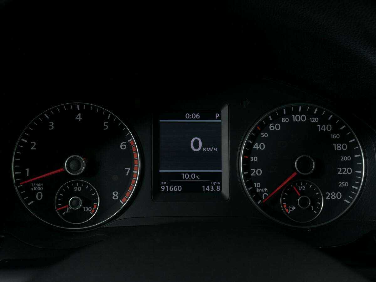 Б/У Фольксваген Сирокко 2013 года. Фото: #13