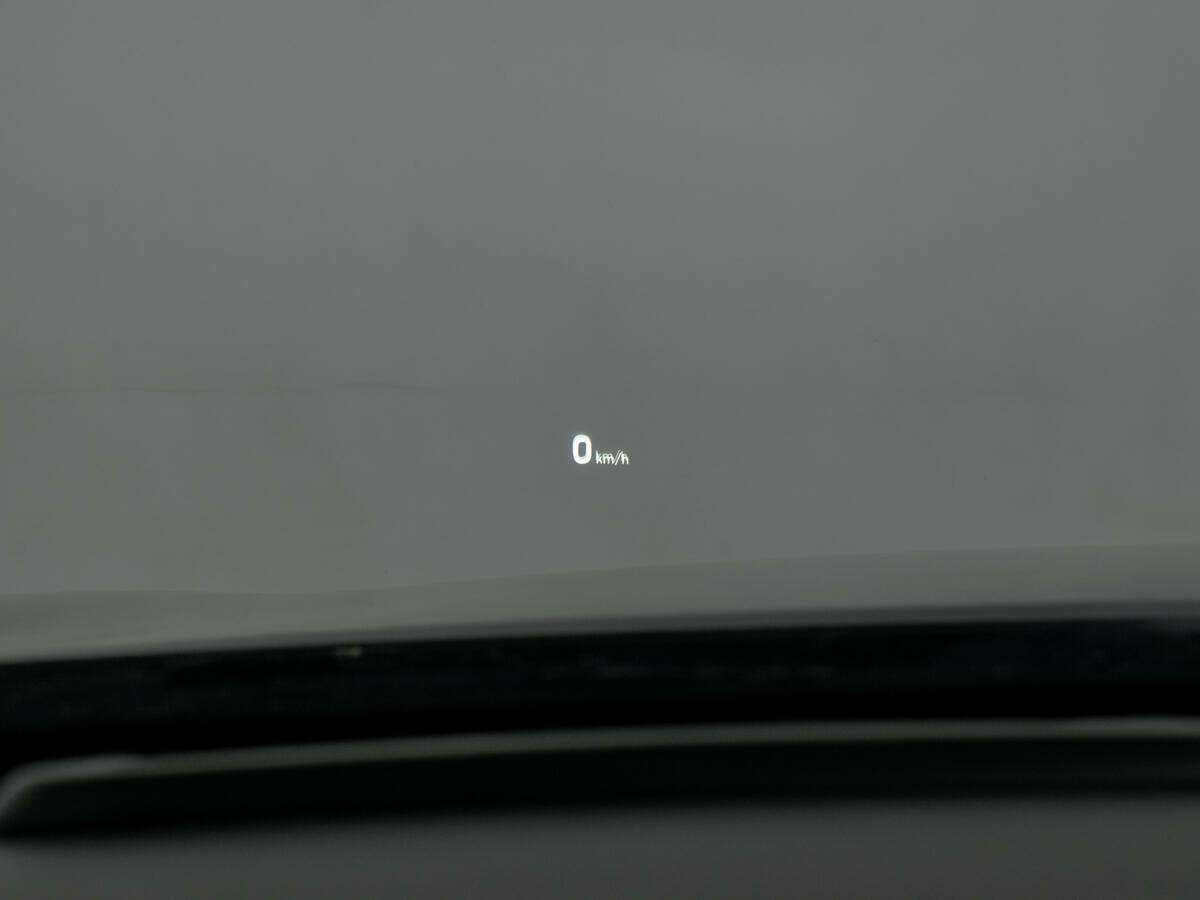 Б/У Генезис Г90 2017 года. Фото: #27