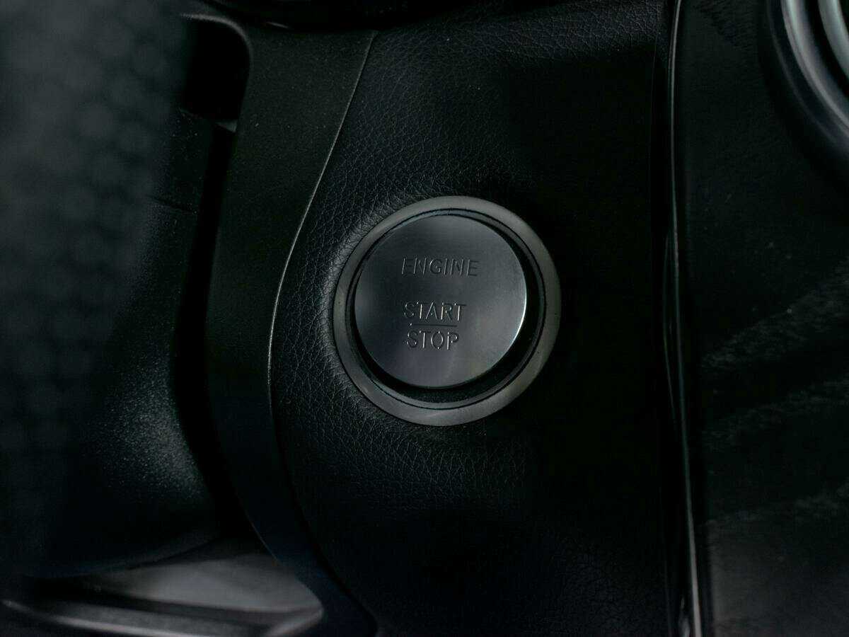 Б/У Мерседес-Бенц ГЛЦ 2019 года. Фото: #14