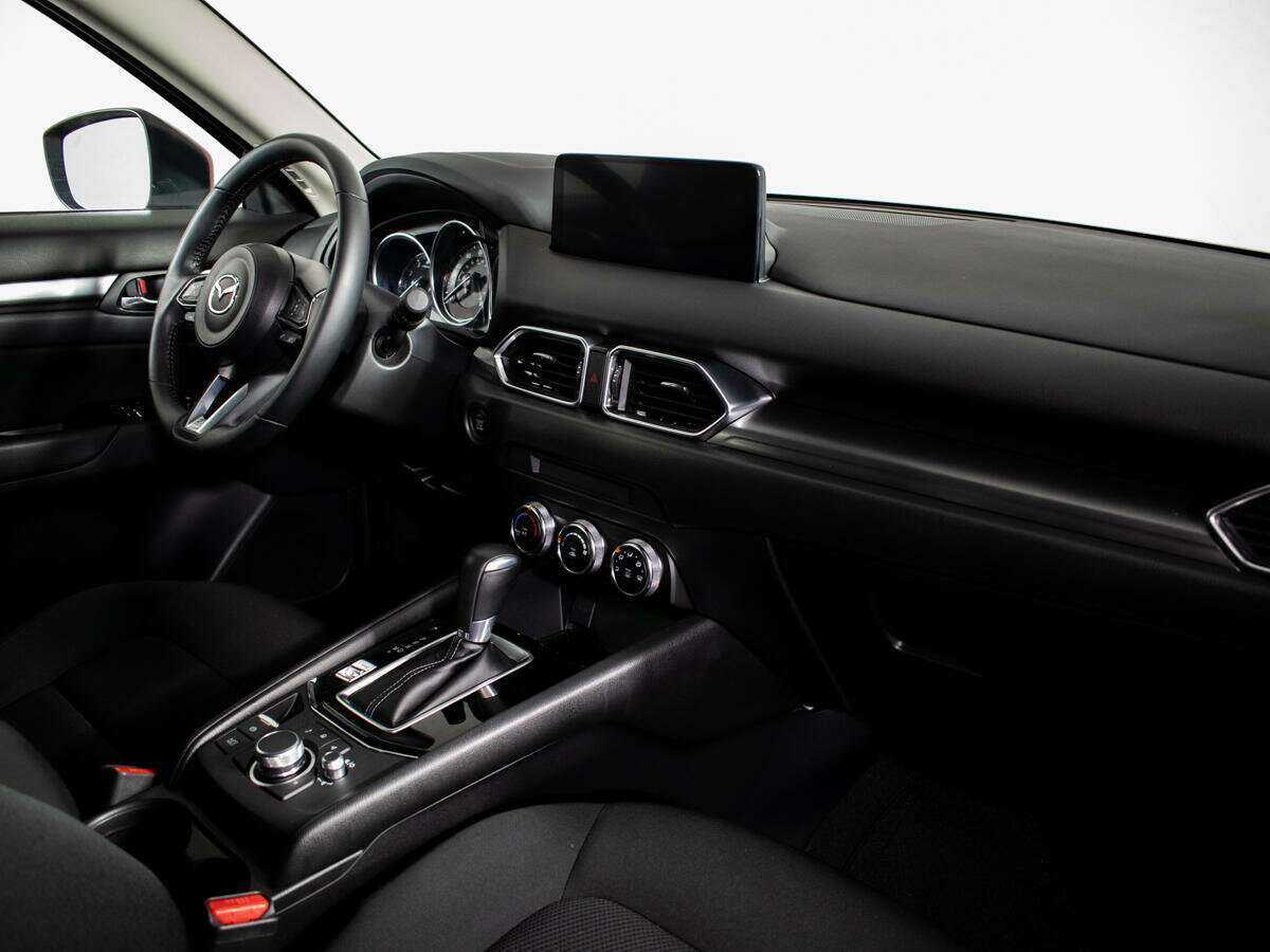 Б/У Мазда Ц-Икс-5 2022 года. Фото: #8