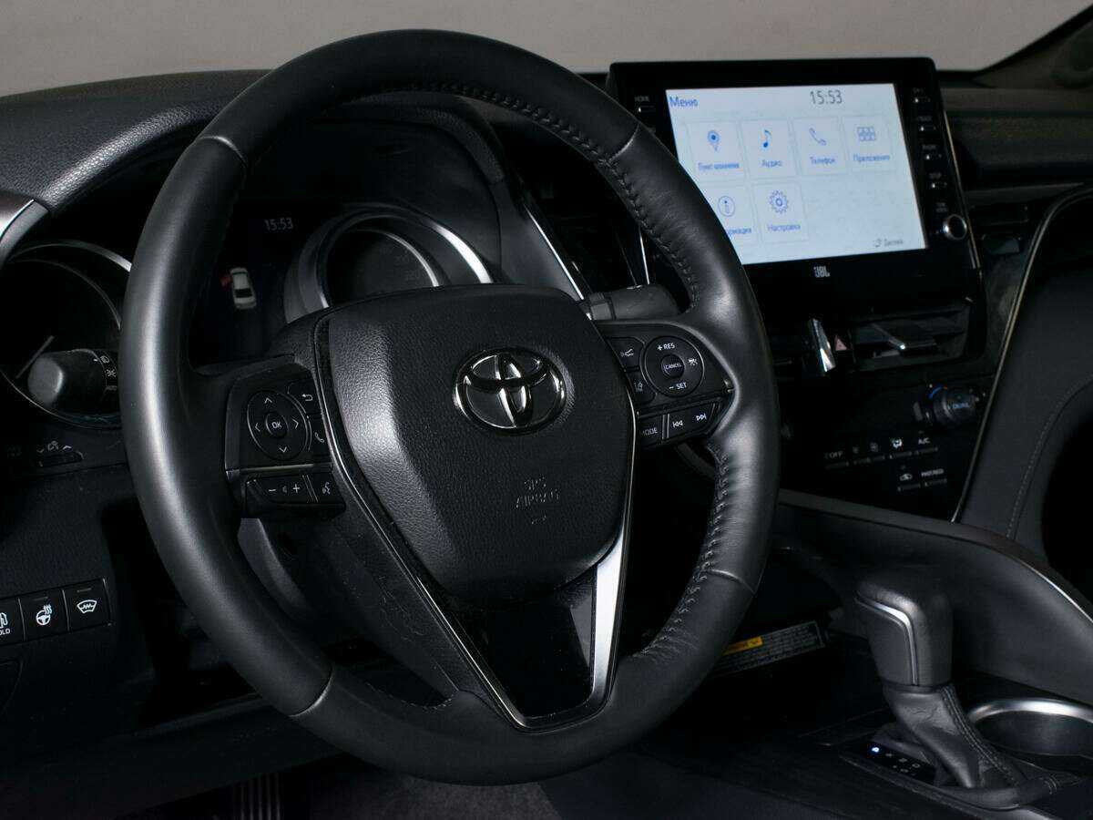 Б/У Тойота Камри 2021 года. Фото: #12