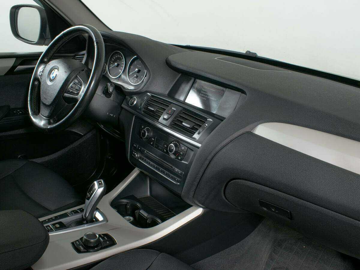 Б/У БМВ Икс3 2014 года. Фото: #8