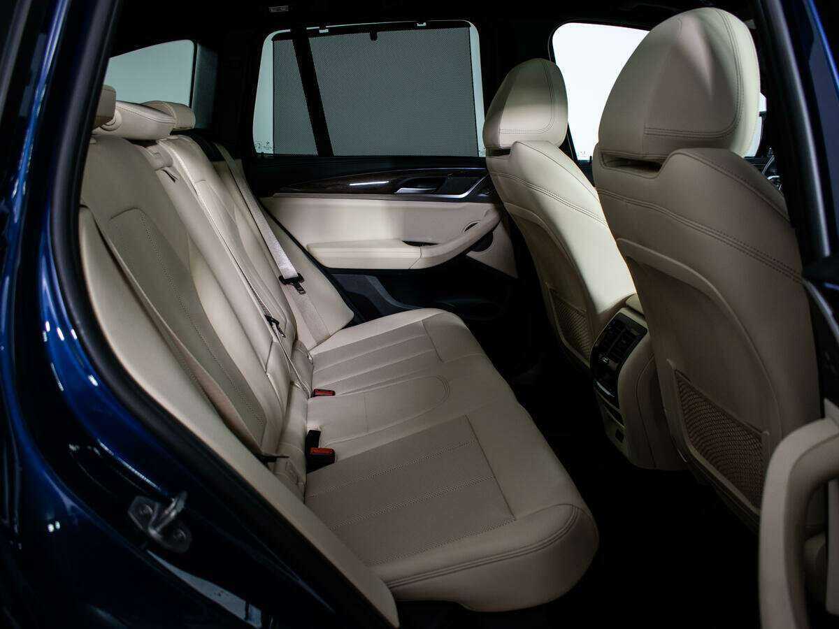 Б/У БМВ Икс3 2021 года. Фото: #9