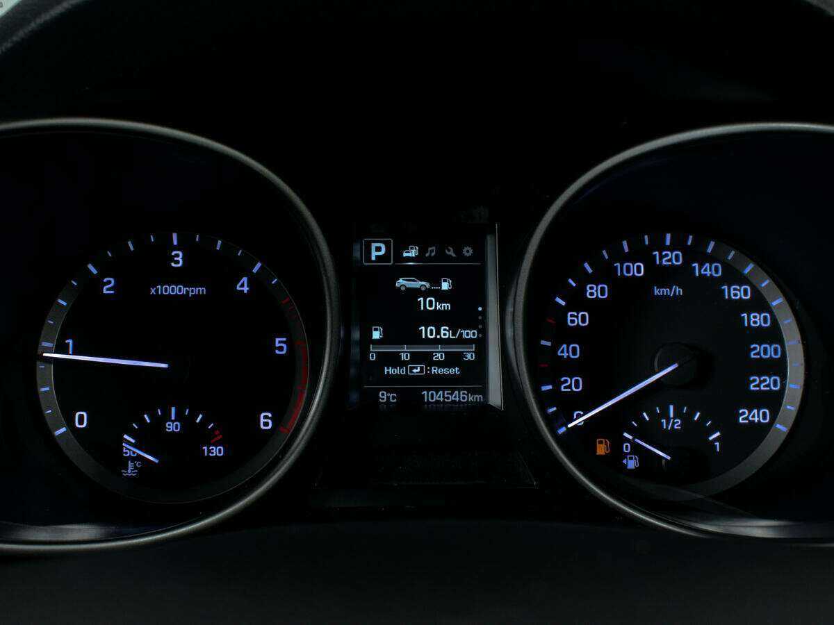 Б/У Хендай Санта Фе 2017 года. Фото: #10