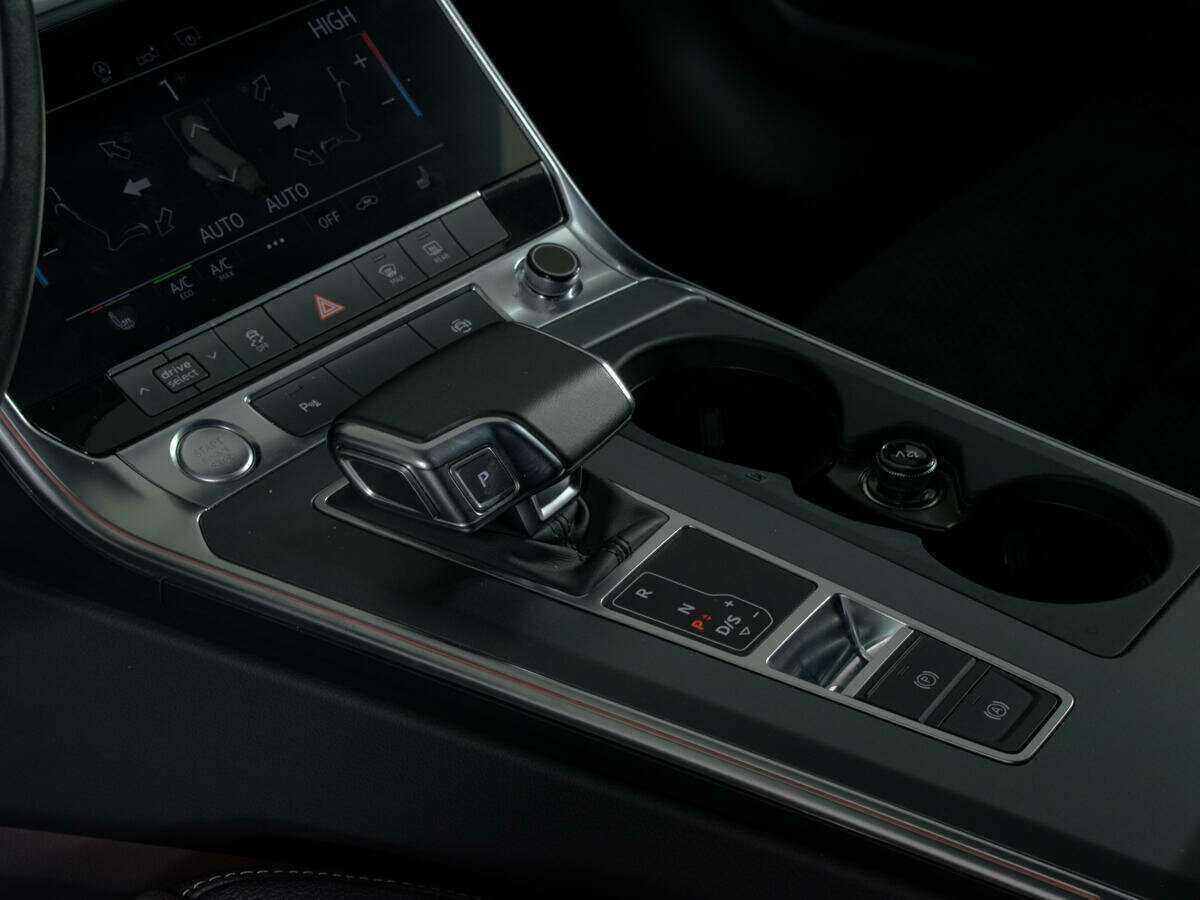 Б/У Ауди А6 2020 года. Фото: #13