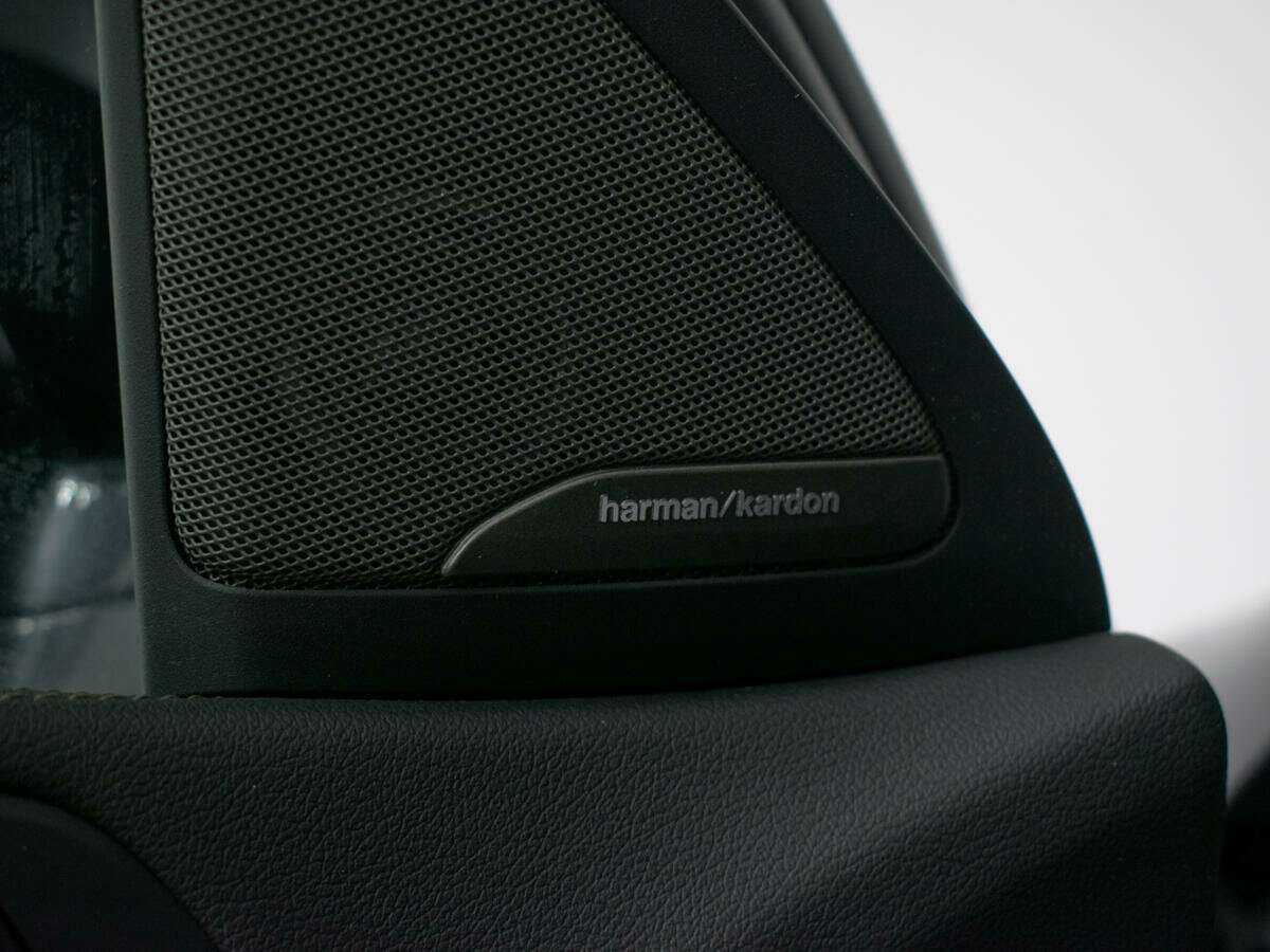 Б/У БМВ Икс6 2019 года. Фото: #20