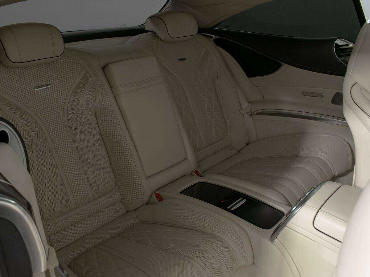 Б/У Мерседес-Бенц С-Класс АМГ 2015 года. Фото: #11