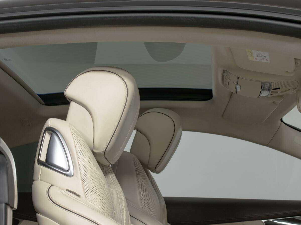 Б/У Мерседес-Бенц С-Класс АМГ 2015 года. Фото: #12