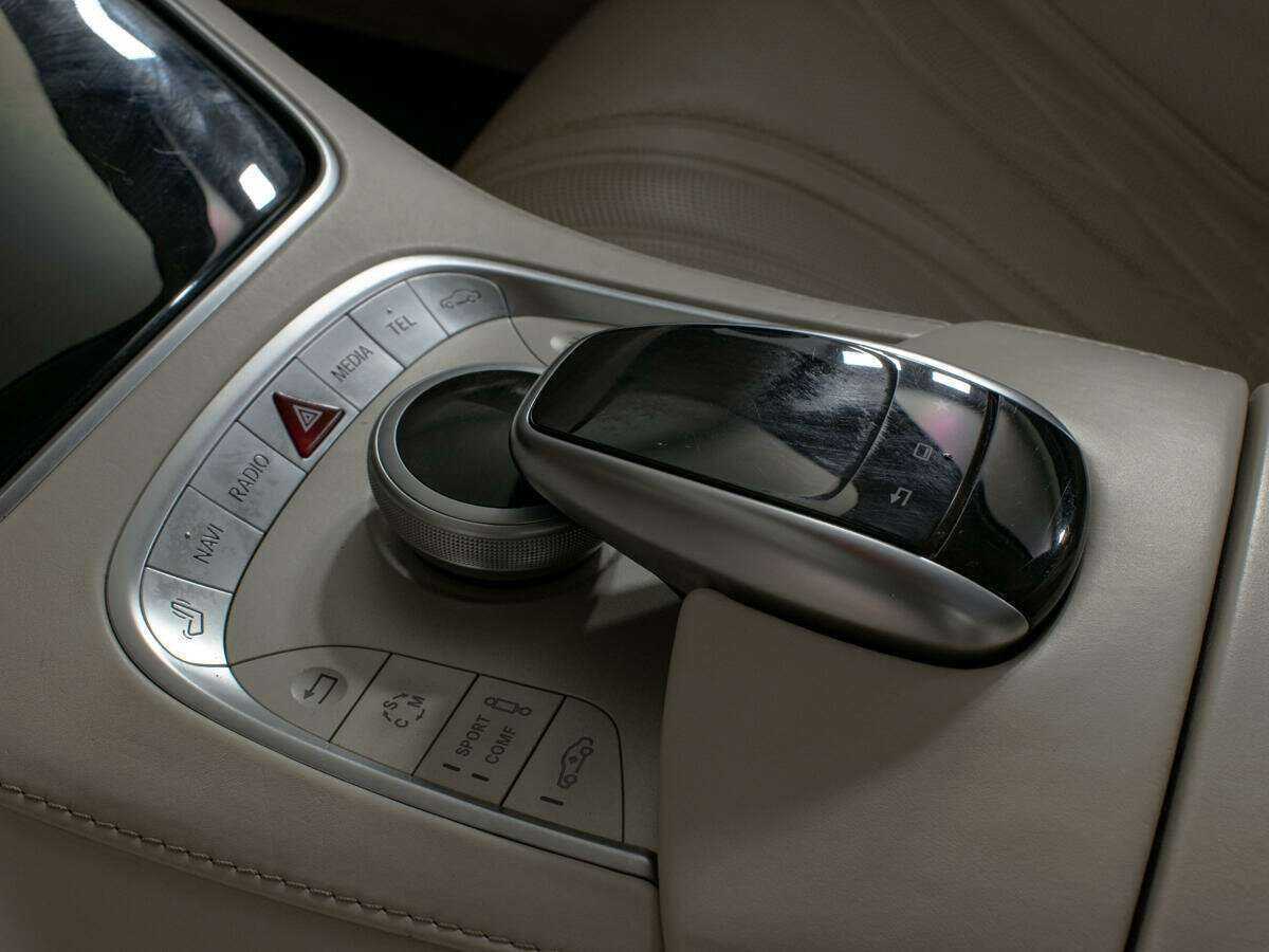 Б/У Мерседес-Бенц С-Класс АМГ 2015 года. Фото: #20