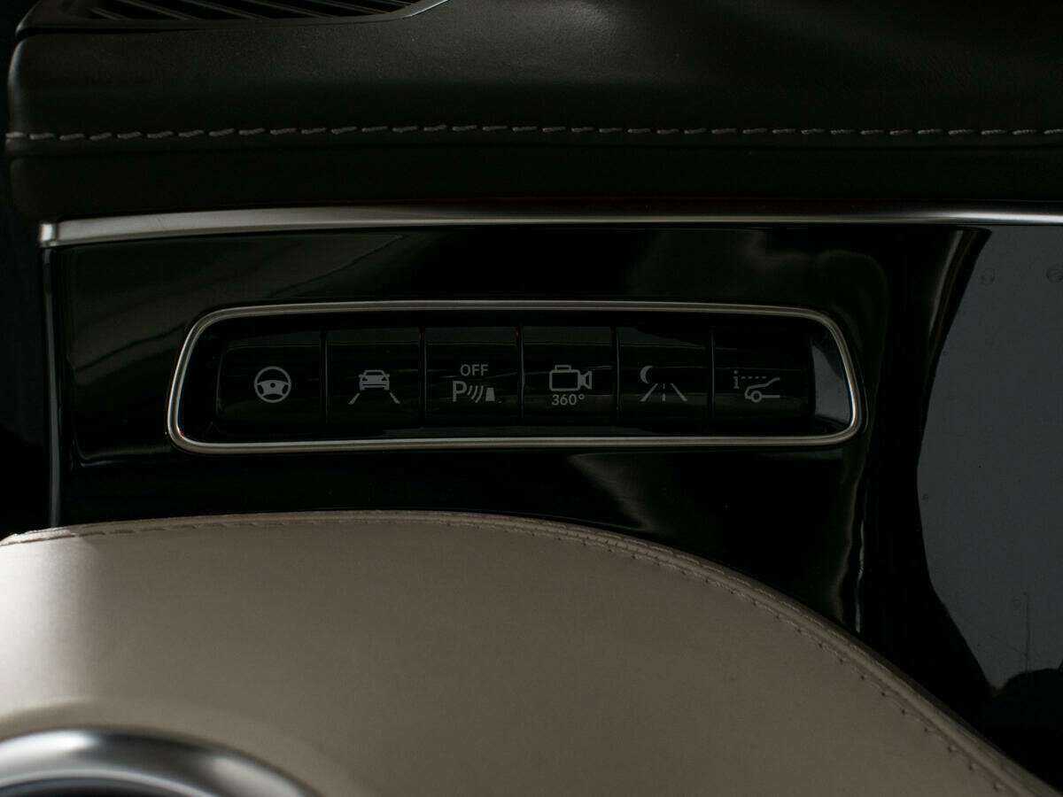 Б/У Мерседес-Бенц С-Класс АМГ 2015 года. Фото: #22