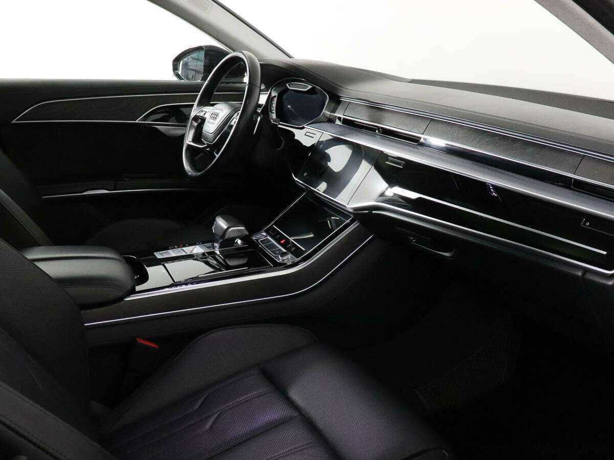 Б/У Ауди А8 2018 года. Фото: #6