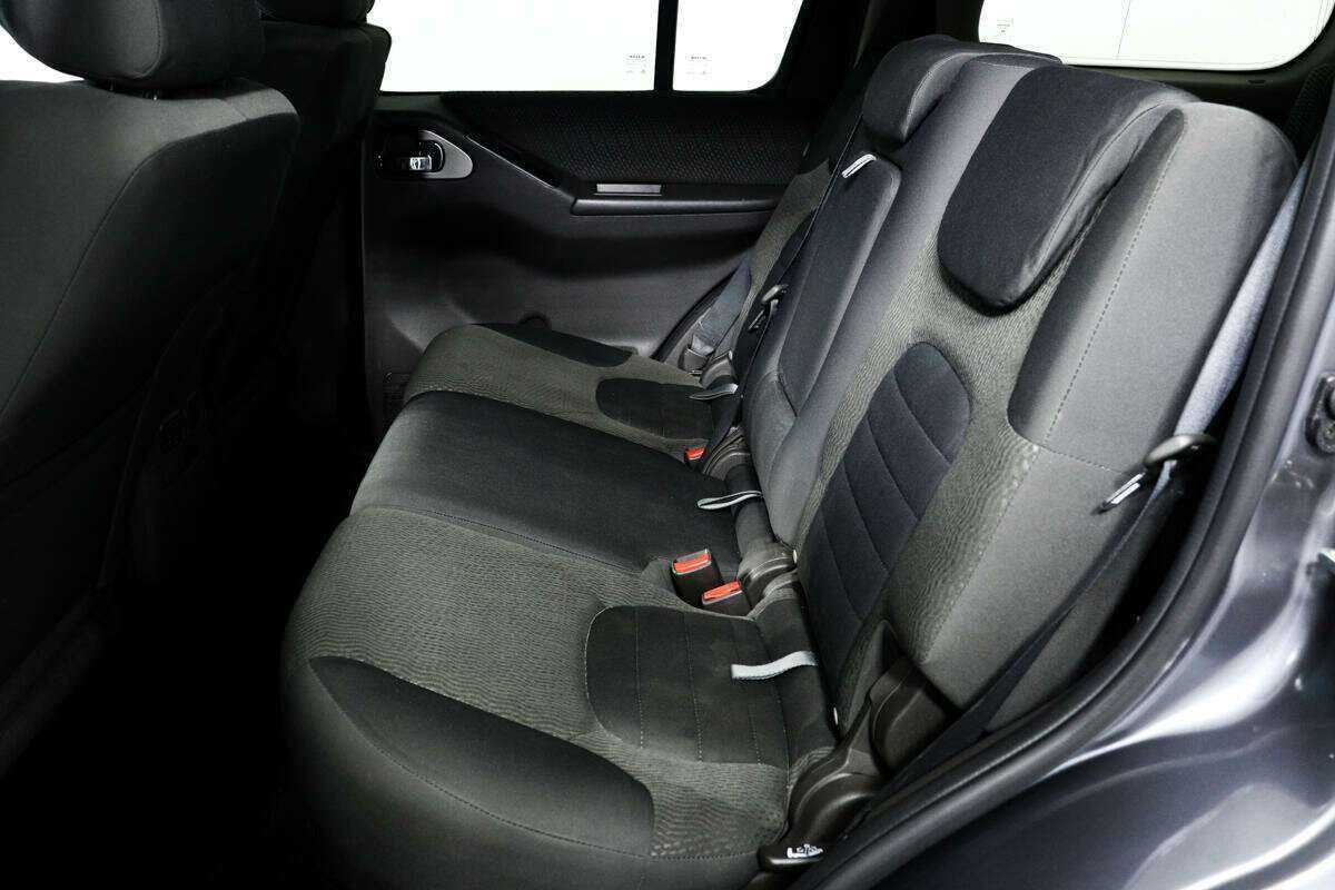 Б/У Ниссан Патфайндер 2011 года. Фото: #11