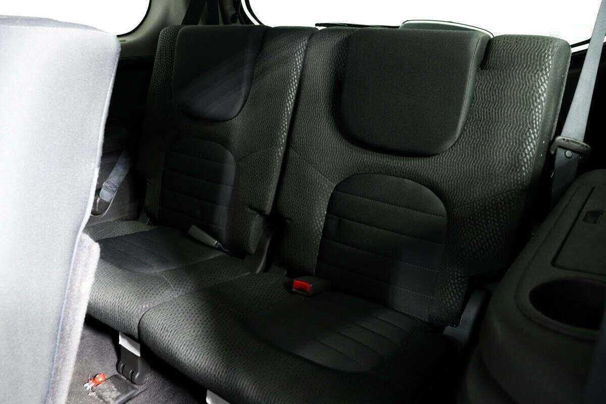 Б/У Ниссан Патфайндер 2011 года. Фото: #12