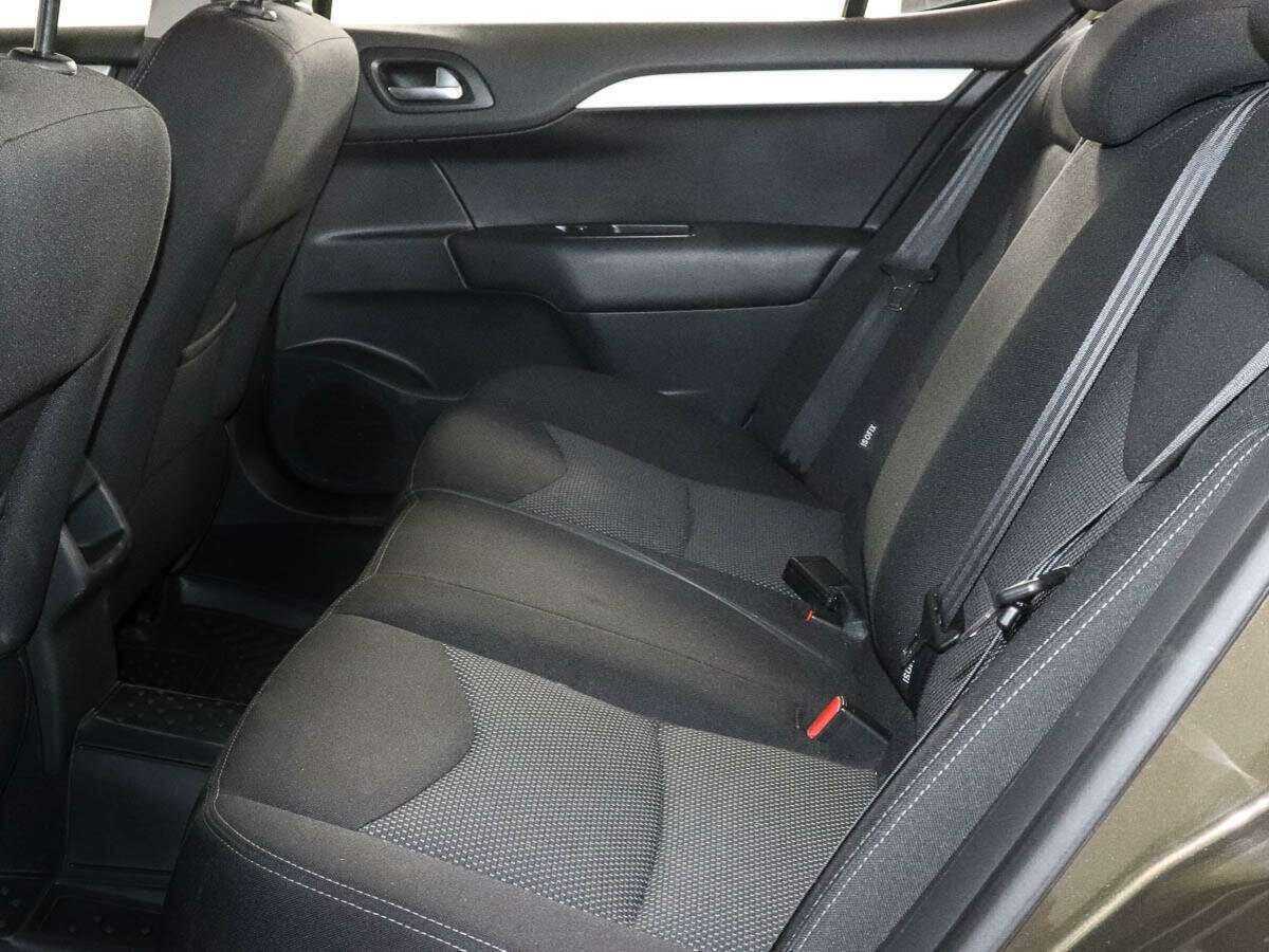 Б/У Ситроен Ц4 2015 года. Фото: #8