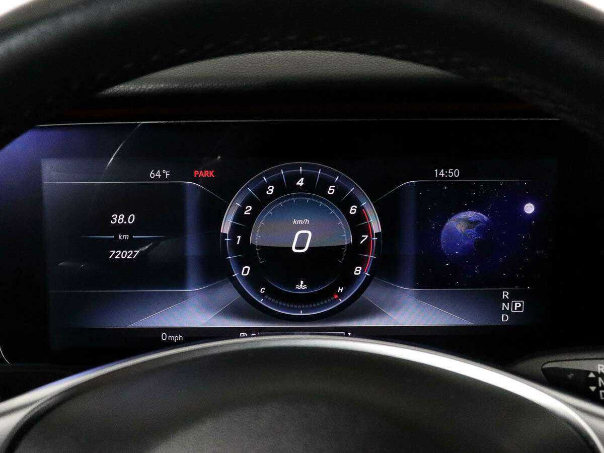 Б/У Мерседес-Бенц Е-Класс 2017 года. Фото: #8