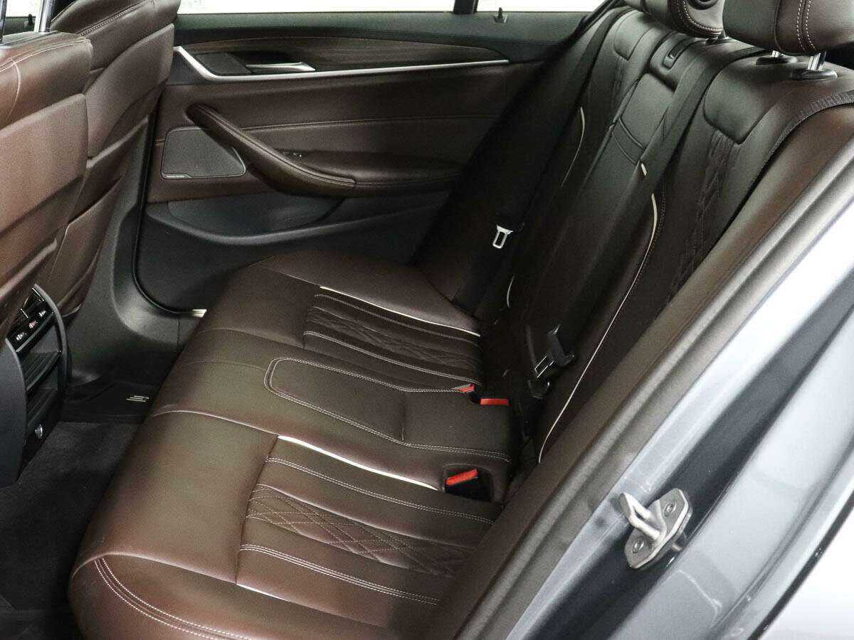 Б/У БМВ 5 серии 2018 года. Фото: #6