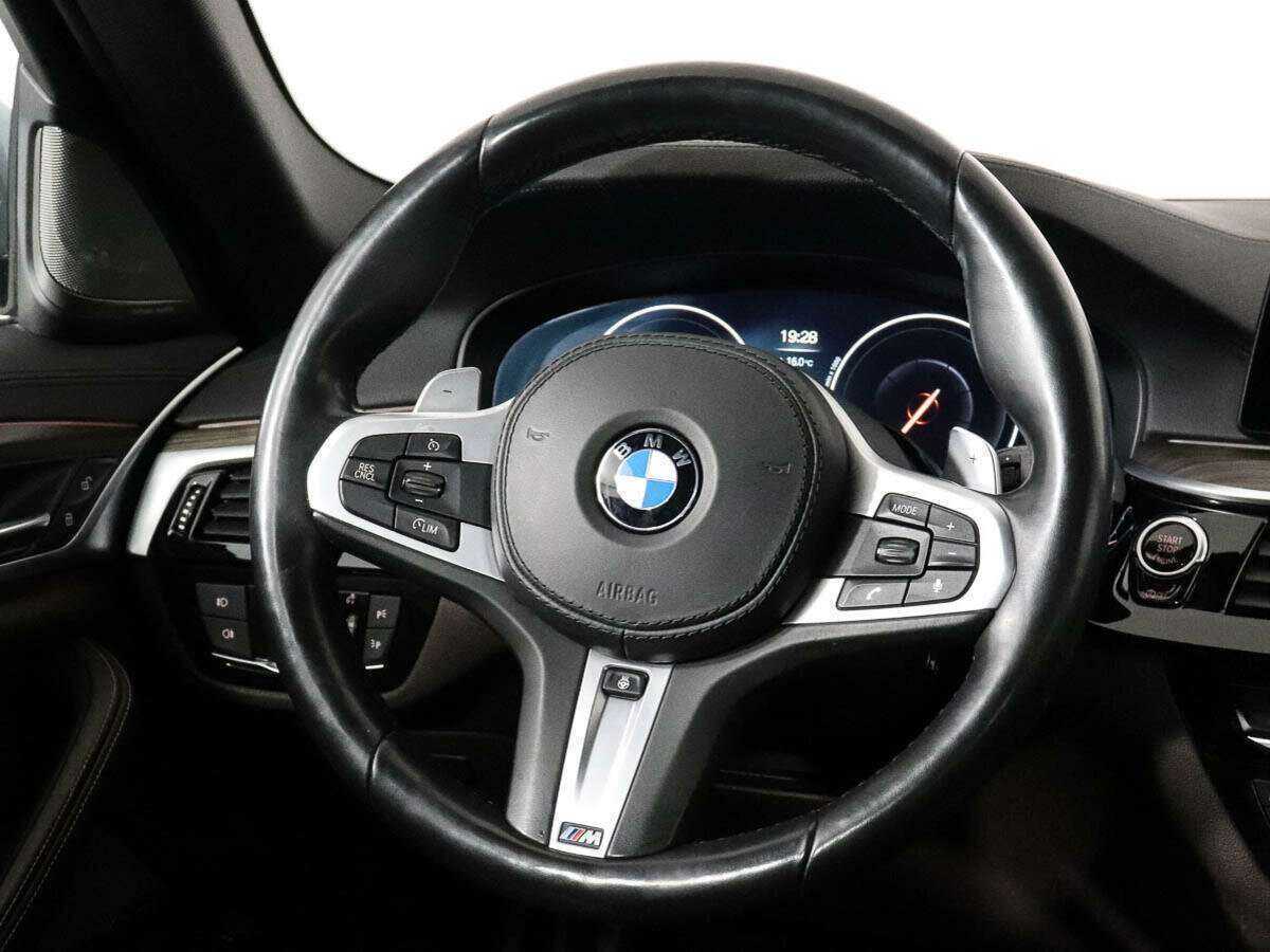 Б/У БМВ 5 серии 2018 года. Фото: #10