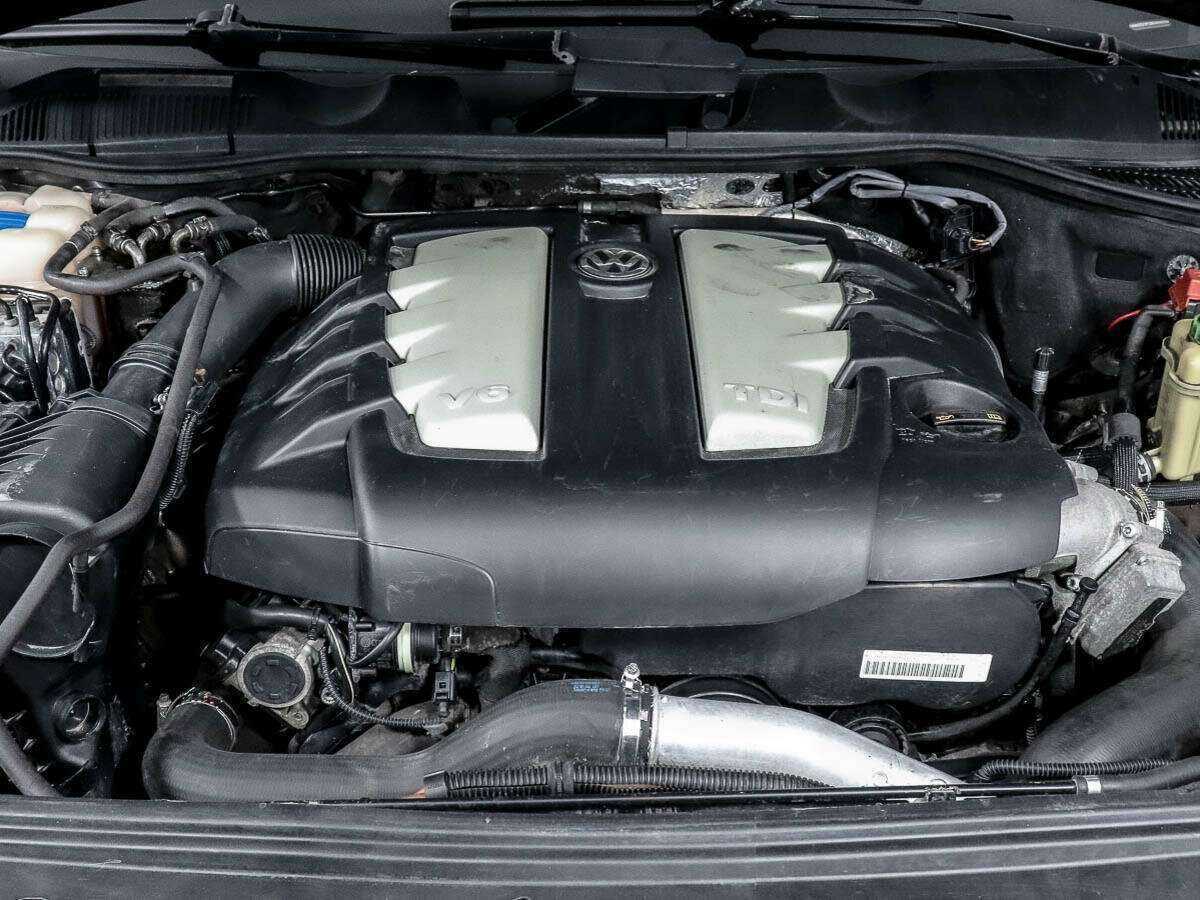 Б/У Фольксваген Туарег 2010 года. Фото: #12