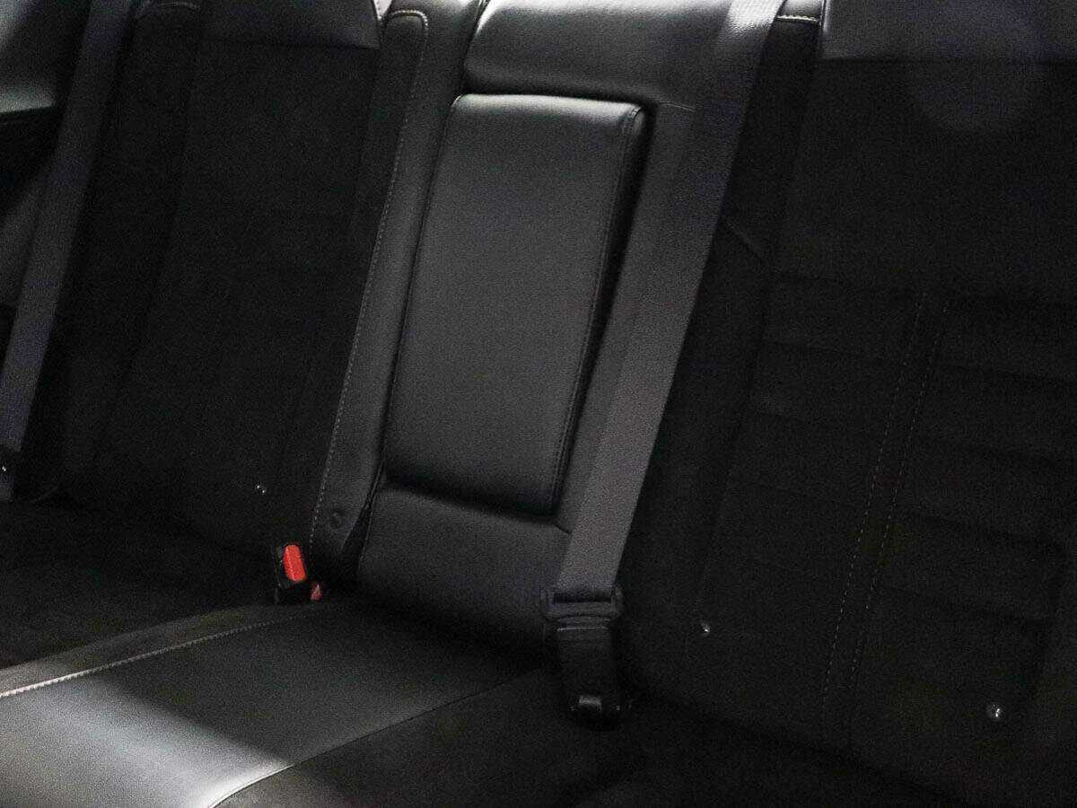 Б/У Додж Челленджер 2020 года. Фото: #7