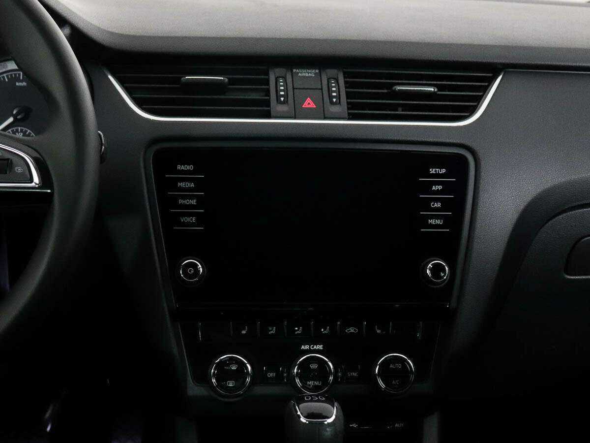 Б/У Шкода Октавия 2017 года. Фото: #9