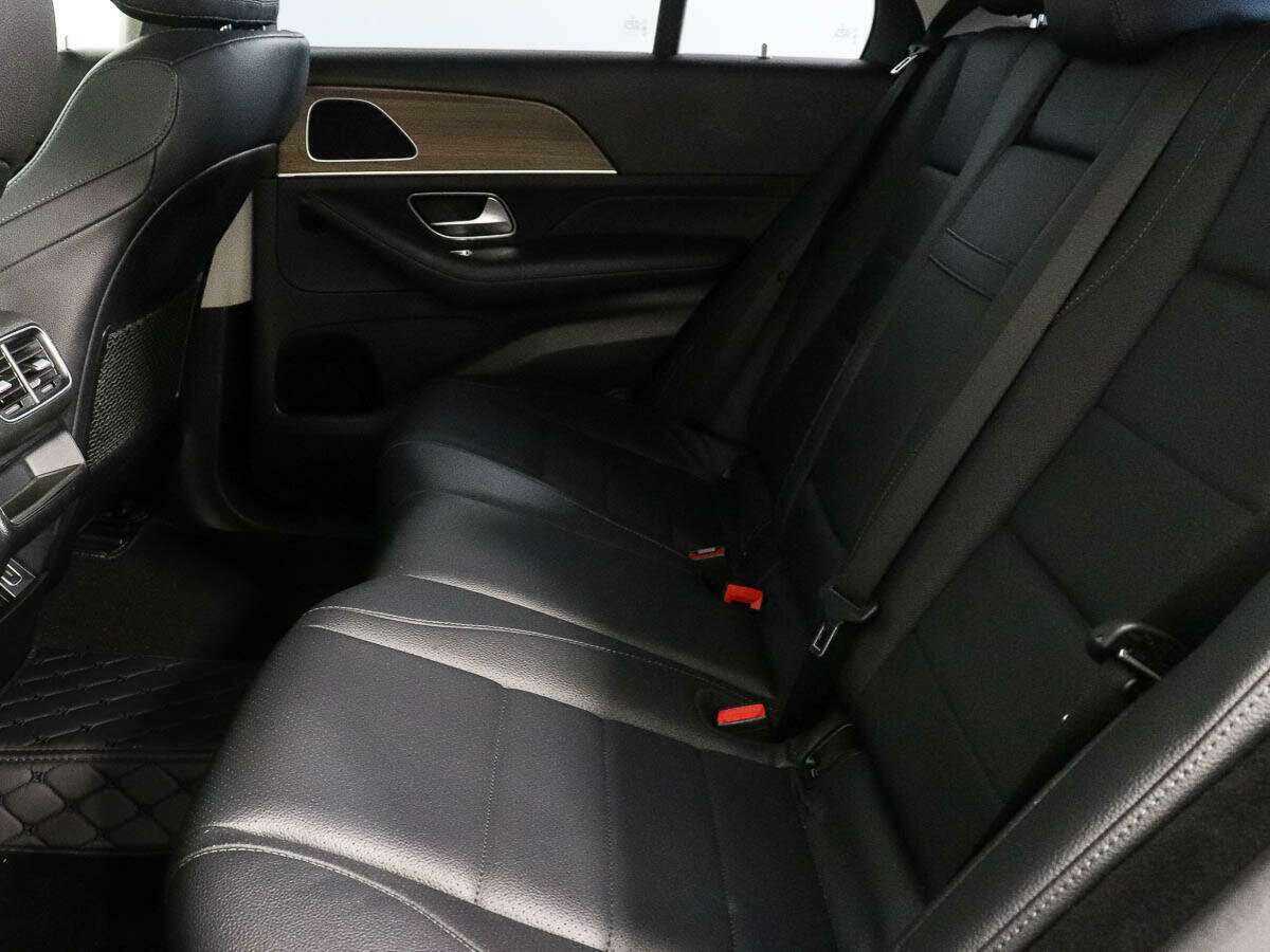 Б/У Мерседес-Бенц ГЛЕ 2019 года. Фото: #7