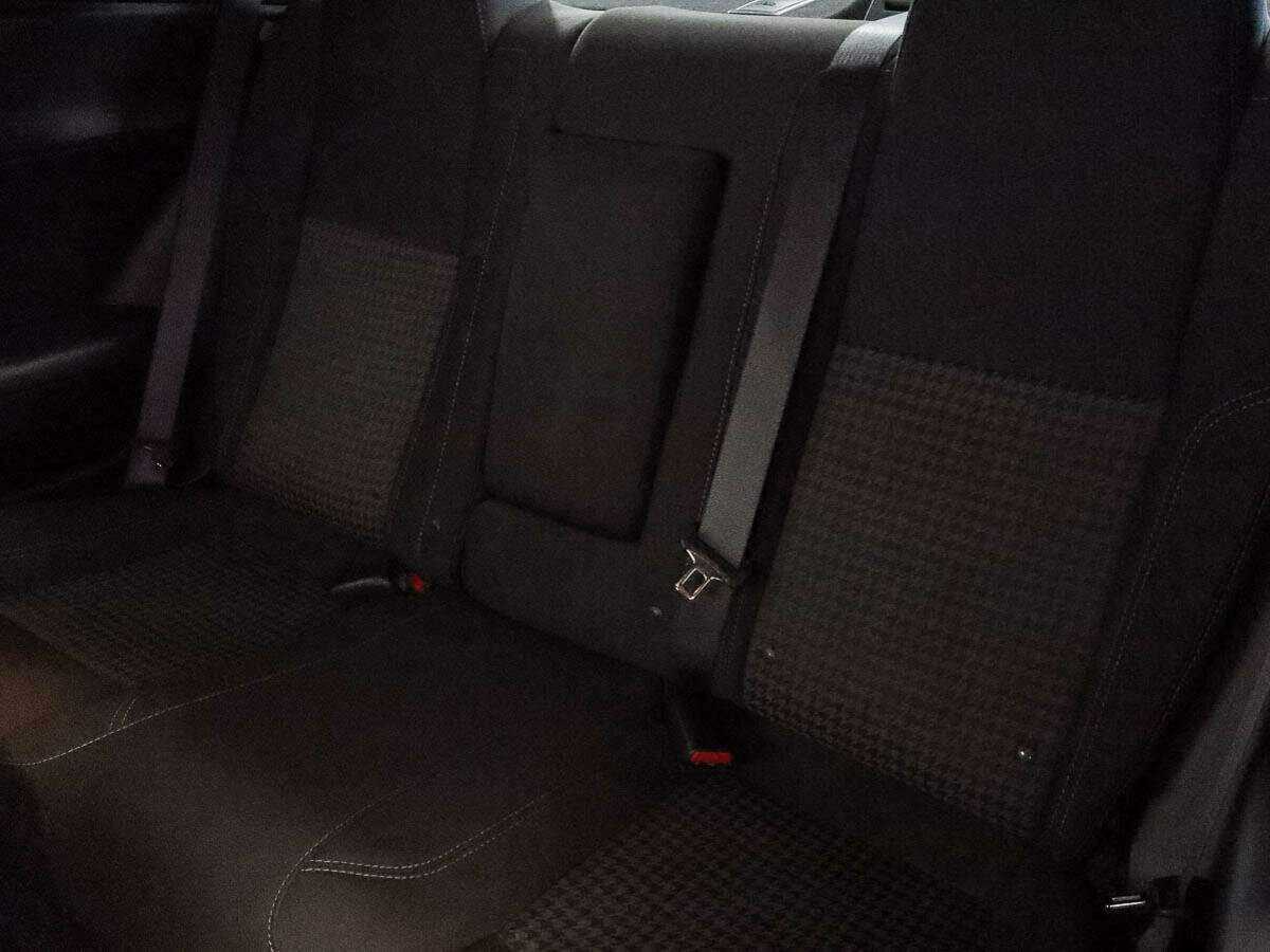 Б/У Додж Челленджер 2019 года. Фото: #7