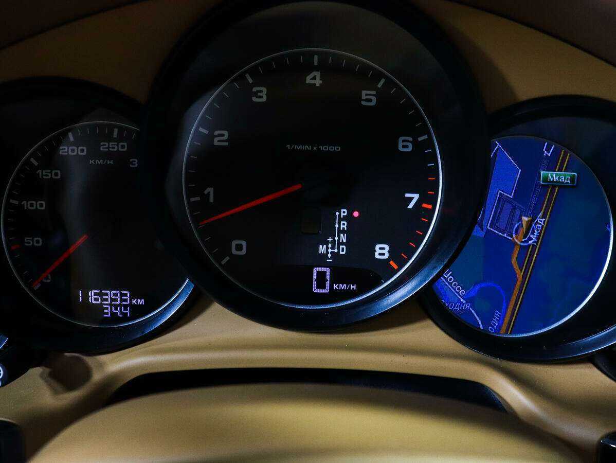 Б/У Порш Панамера 2013 года. Фото: #8