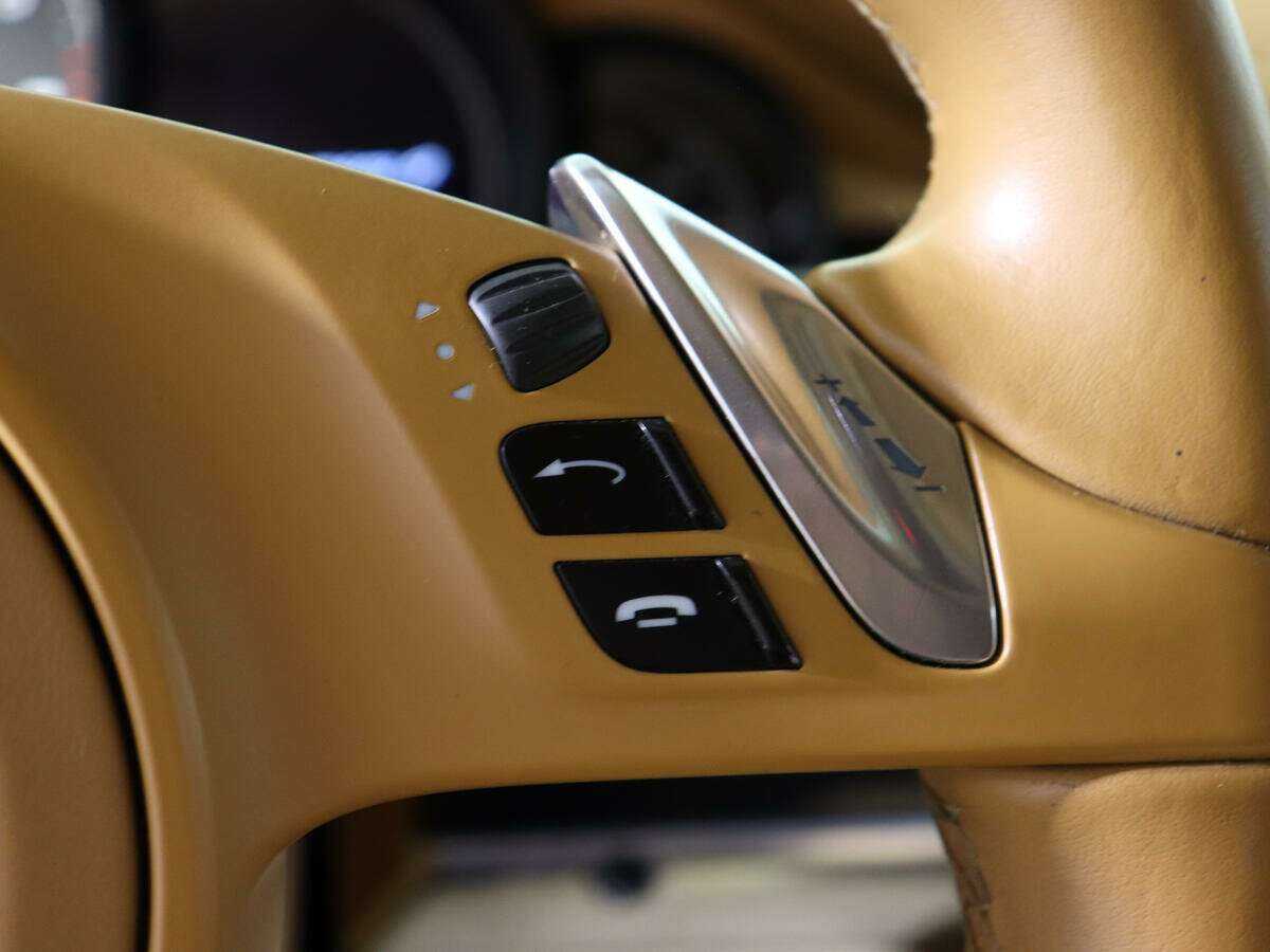 Б/У Порш Панамера 2013 года. Фото: #15