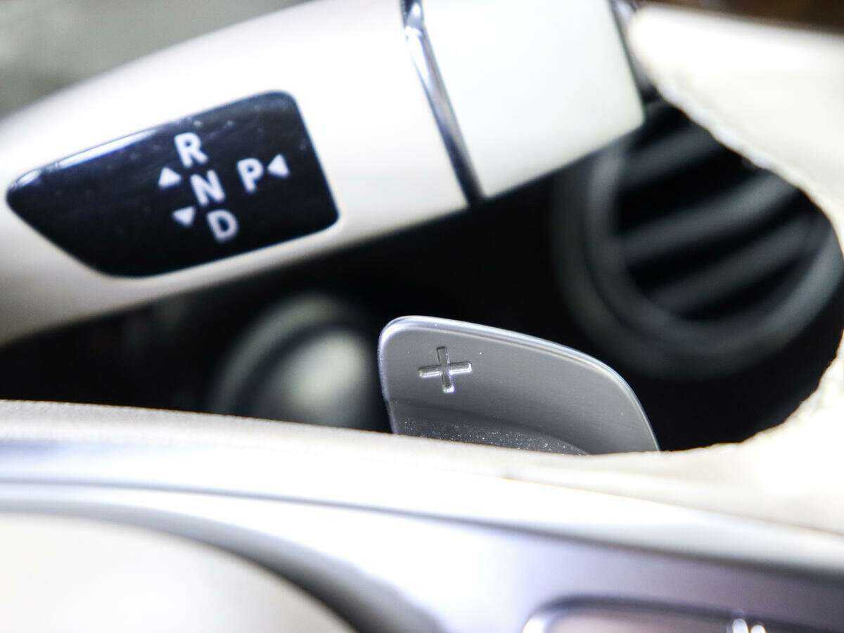 Б/У Мерседес-Бенц Майбах С-Класс 2016 года. Фото: #21