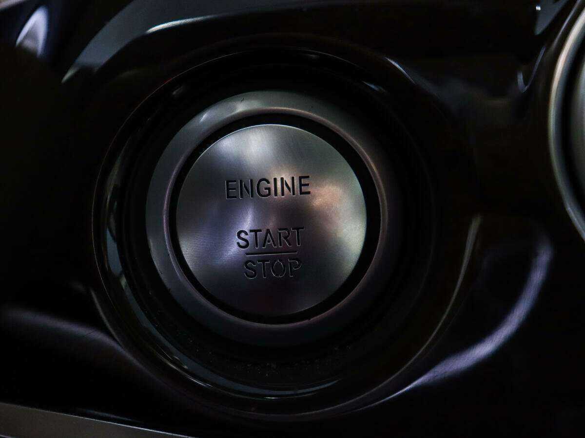 Б/У Мерседес-Бенц Майбах С-Класс 2016 года. Фото: #24