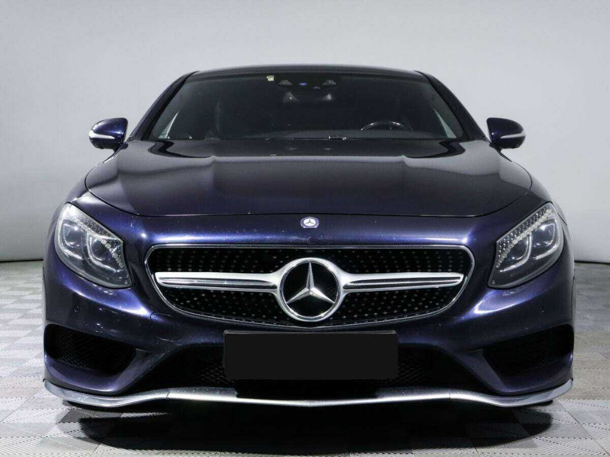 Б/У Мерседес-Бенц С-Класс 2015 года. Фото: #1