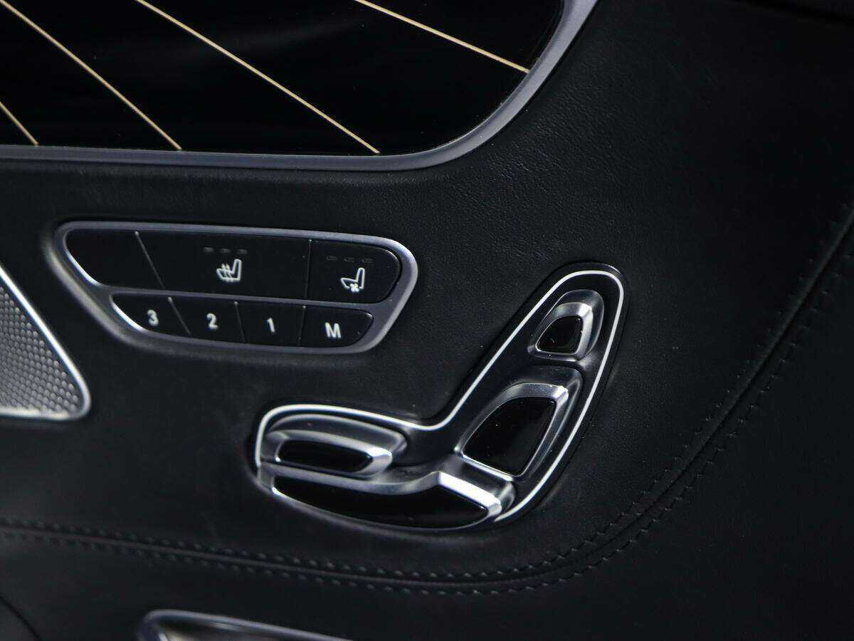 Б/У Мерседес-Бенц С-Класс 2015 года. Фото: #13