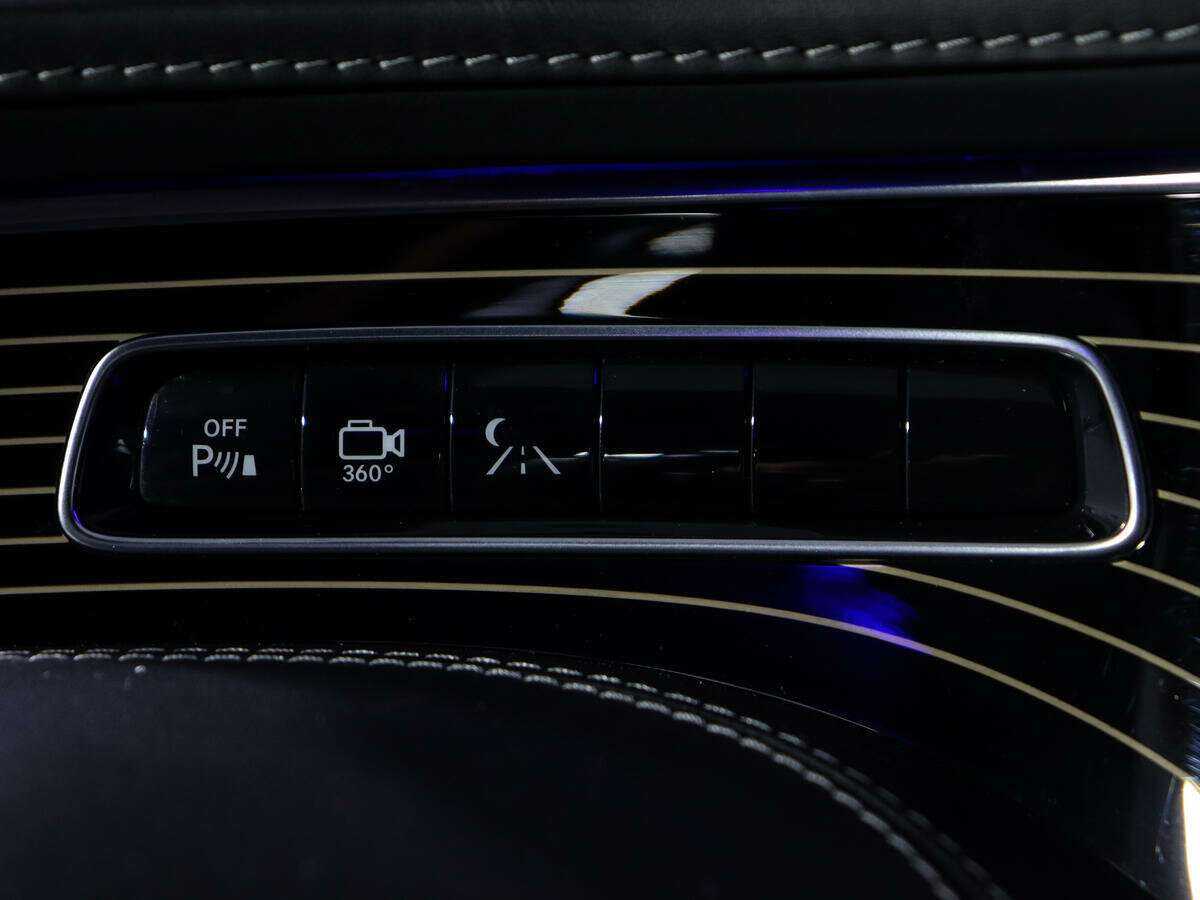 Б/У Мерседес-Бенц С-Класс 2015 года. Фото: #18