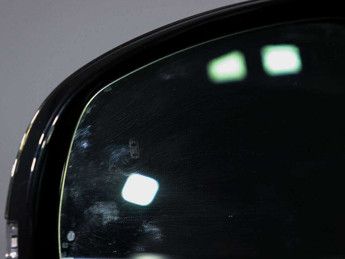 Б/У Киа Стингер 2018 года. Фото: #20